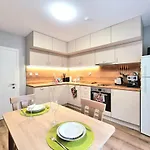 Relax & Spa-house Near Therma Numera Burgas